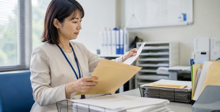 会社側の税務と支払い時の手続き